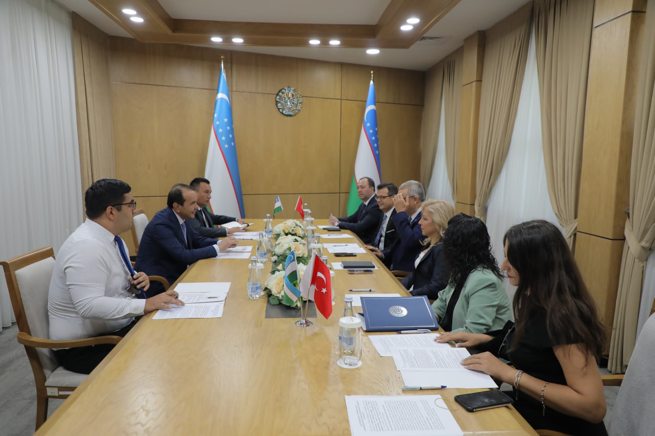 Collaboration enhances